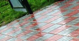Профессиональная укладка цементной тротуарной плитки в Чусовой в октябре