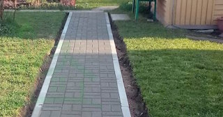 Укладка садовых дорожек в Чусовой: стоимость от 940 руб. от ТротуарнаяПлитка