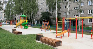 Благоустройство детской площадки во дворе от 1985 руб. в Чусовой