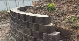 Установка подпорной стенки в Чусовой в октябре